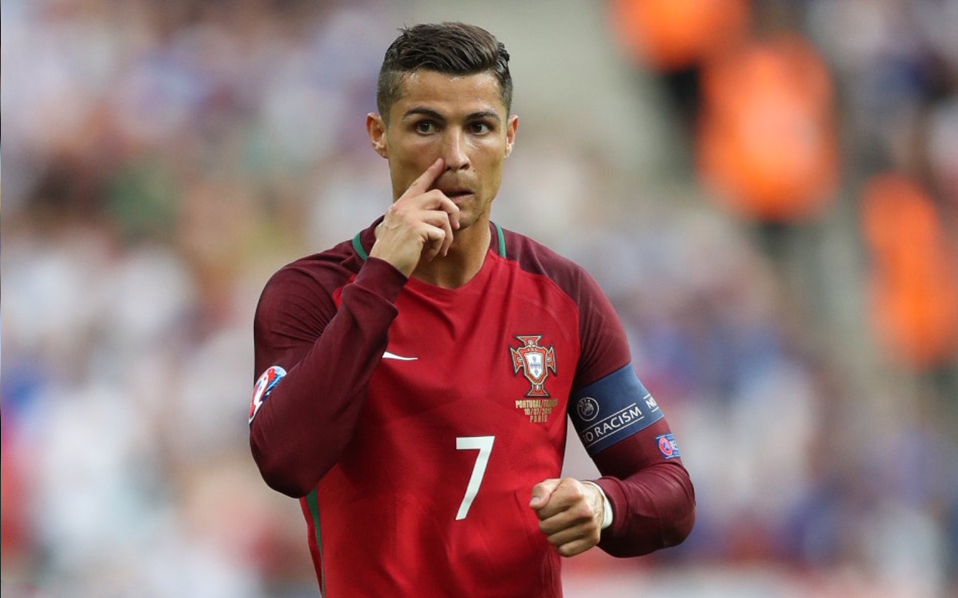 “胡利安·门德斯：阿根廷美洲狮队的快速突破者，未来崭露头角”