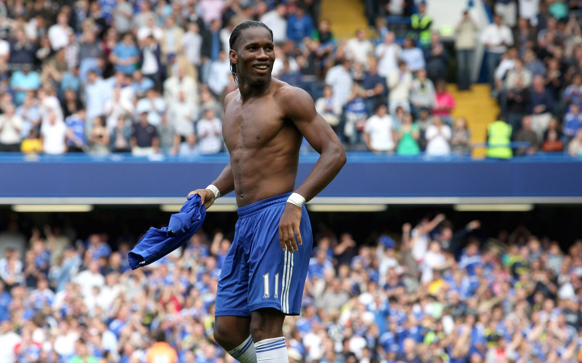 英超激烈争夺：悬念创佳绩，精彩不断！，英超大战