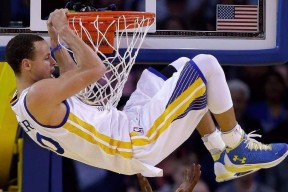 开云体育下载官网-女子足球联赛全新赛季开启，女子足球2021