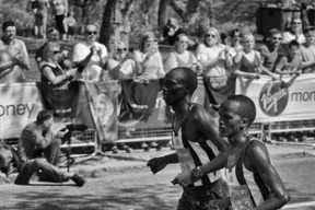 开云娱乐-乌干达女篮在非洲锦标赛中奋战到底，期待奥运突破，乌干达vs南非